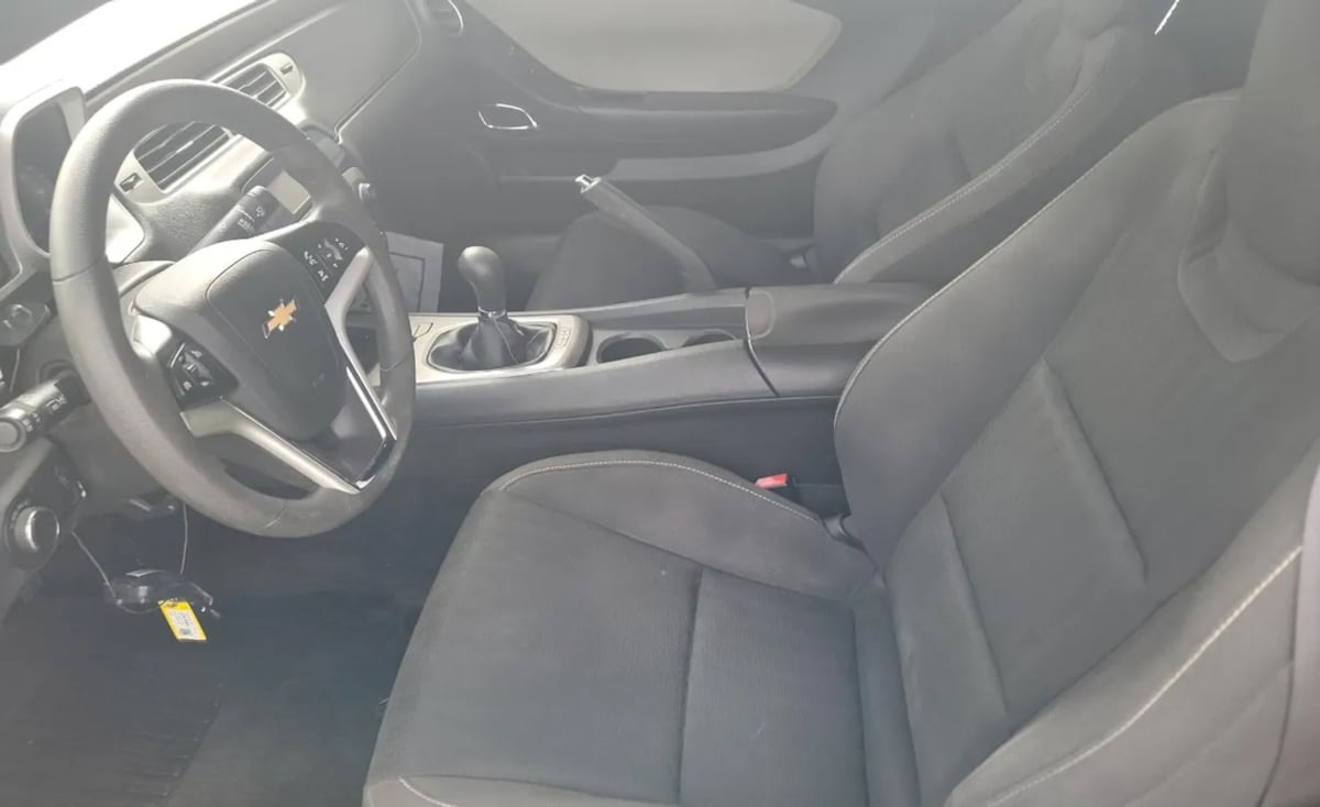 2014 Chevrolet Camaro 1LS photo 7