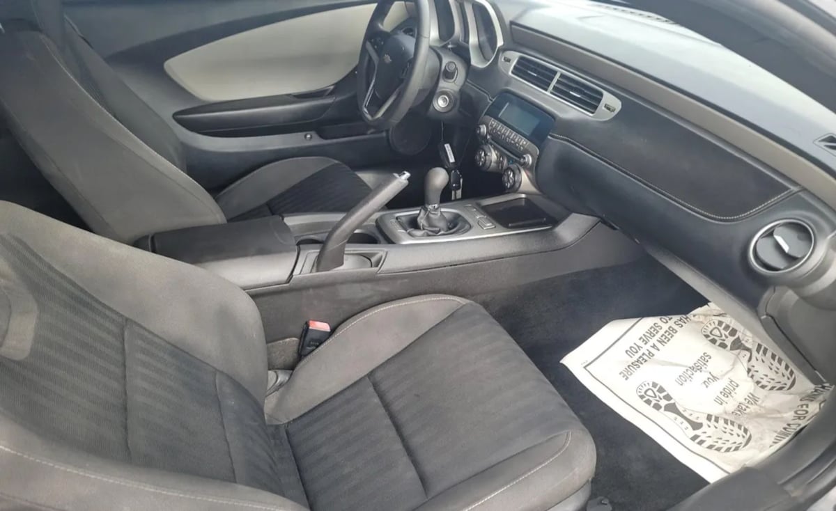2014 Chevrolet Camaro 1LS photo 8