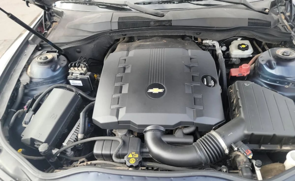 2014 Chevrolet Camaro 1LS photo 13