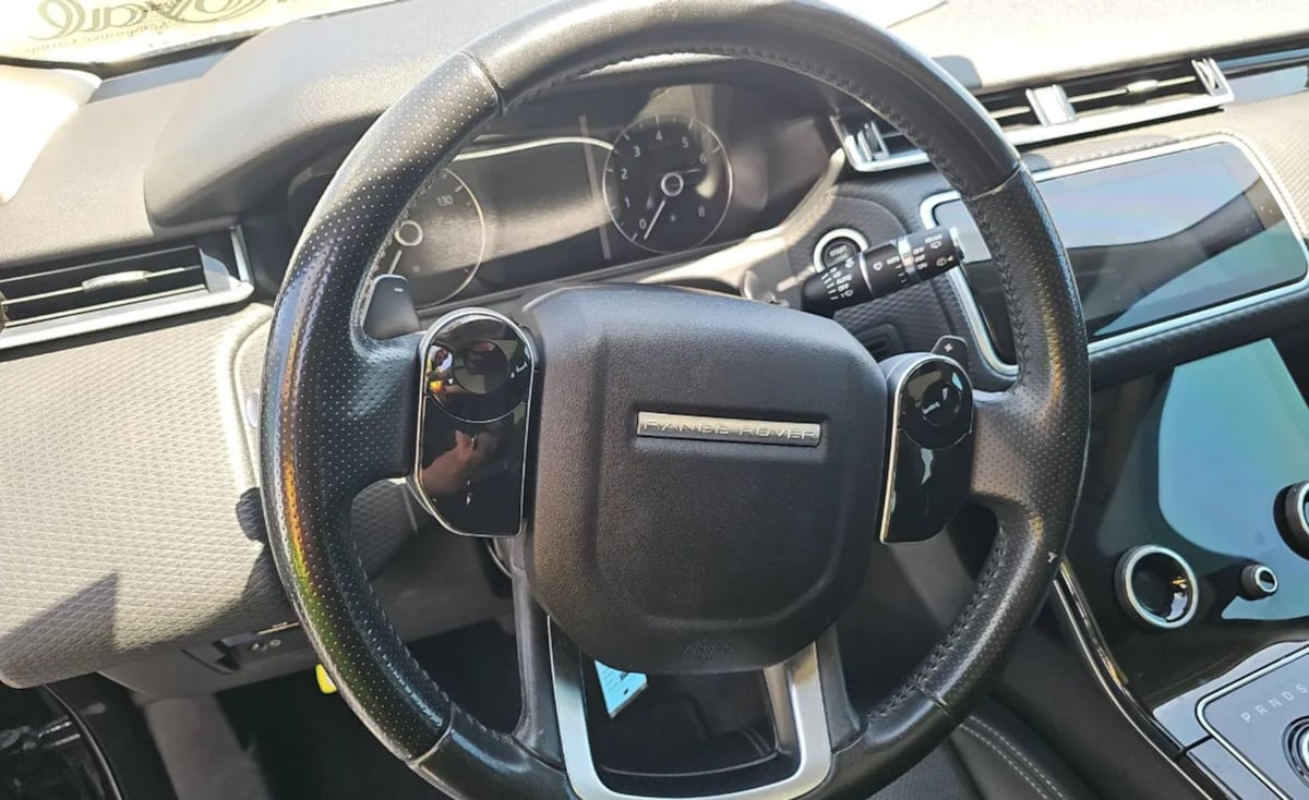 2019 Land Rover Range Rover Velar S photo 10