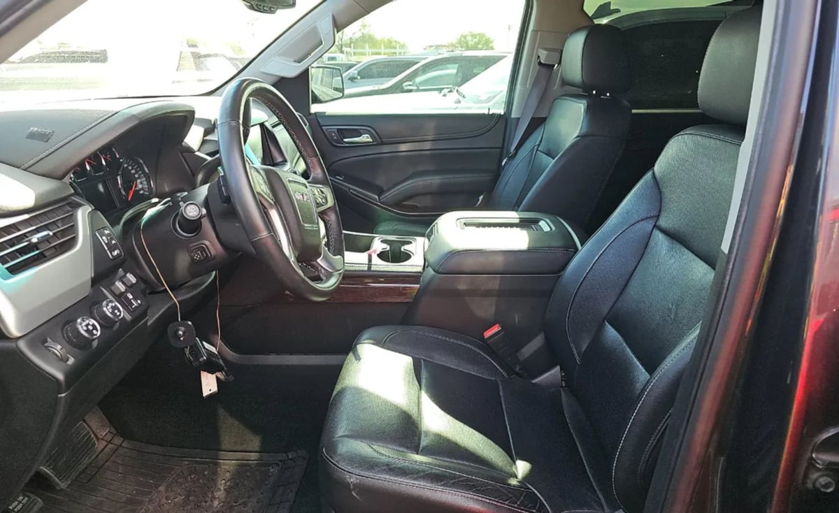 2017 Gmc Yukon SLT photo 7