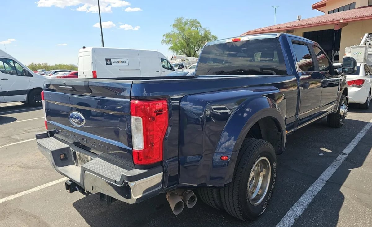 2019 Ford F-350 XL photo 4