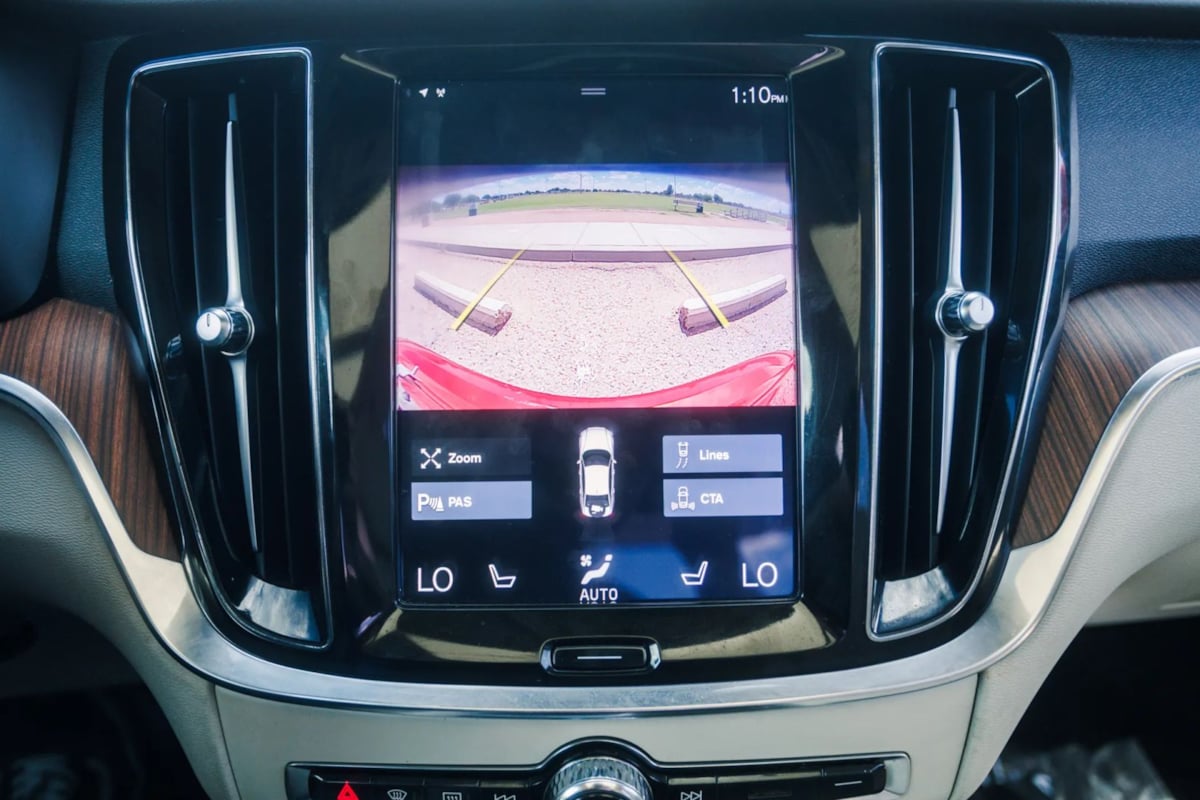 2020 Volvo S60 Momentum - Photo 37