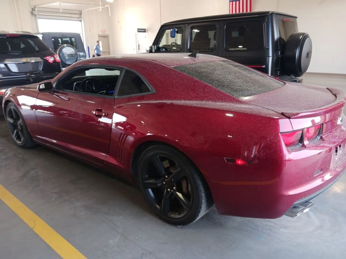 2010 Chevrolet Camaro 2SS RS photo 3