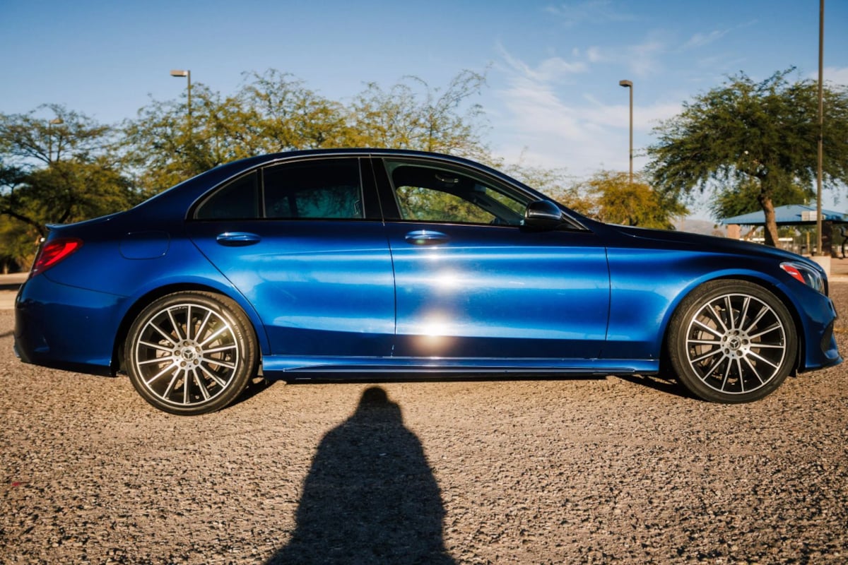 2018 Mercedes Benz C 300 AMG photo 3
