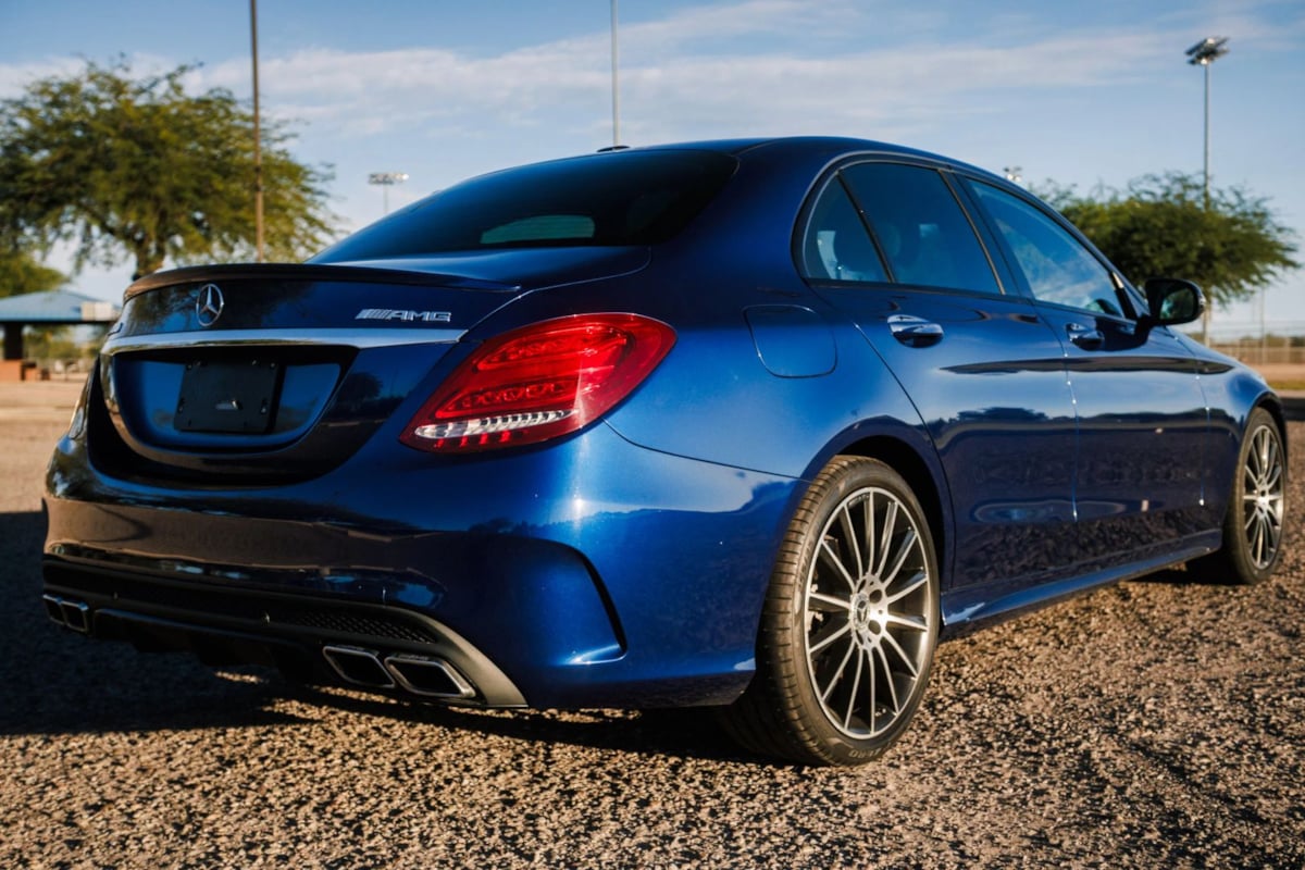 2018 Mercedes Benz C 300 AMG photo 4