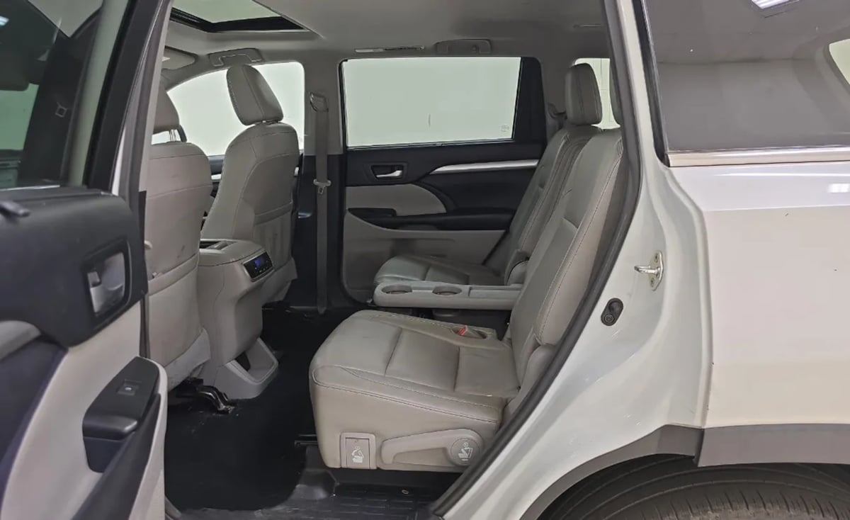 2018 Toyota Highlander XLE photo 10