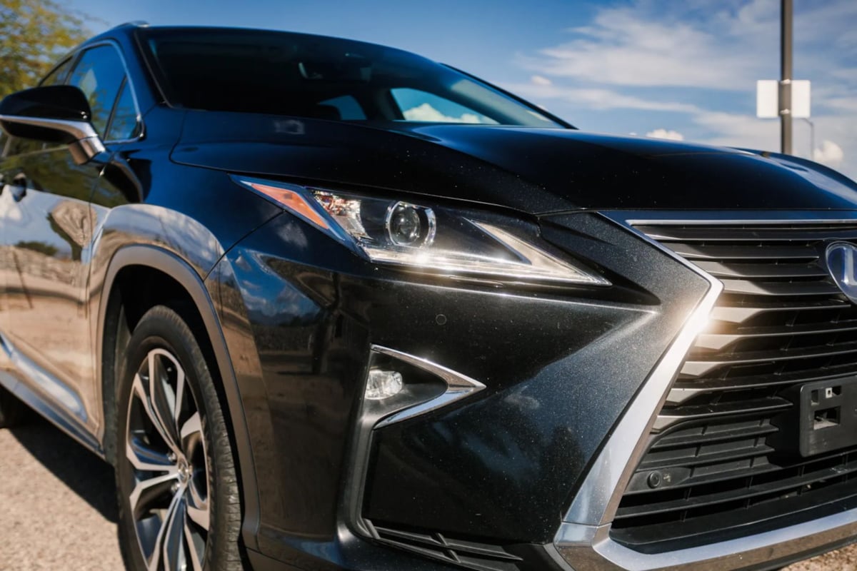 2018 Lexus RX 450h F SPORT photo 3