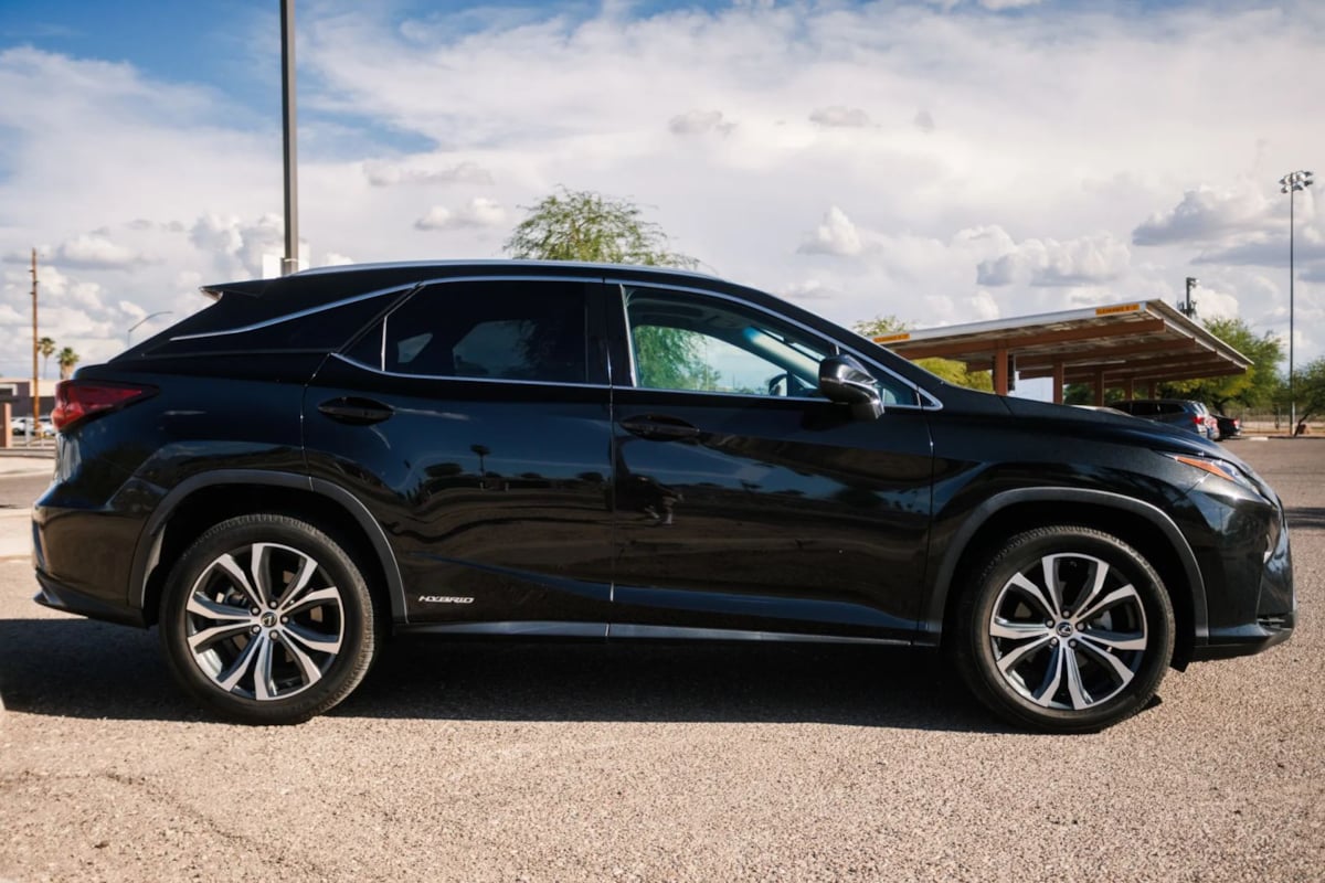 2018 Lexus RX 450h F SPORT photo 5