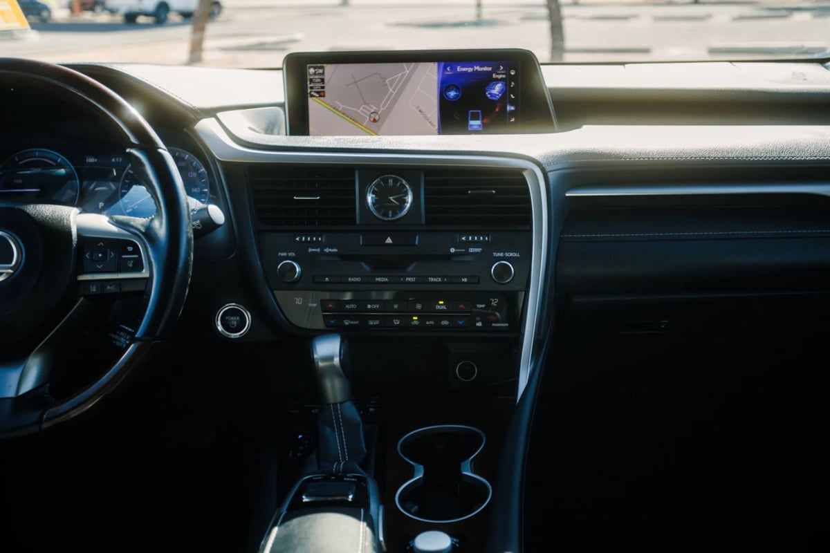2018 Lexus RX 450h F SPORT photo 26