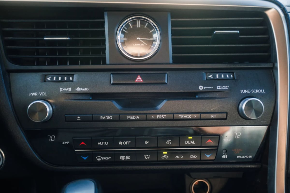 2018 Lexus RX 450h F SPORT photo 39