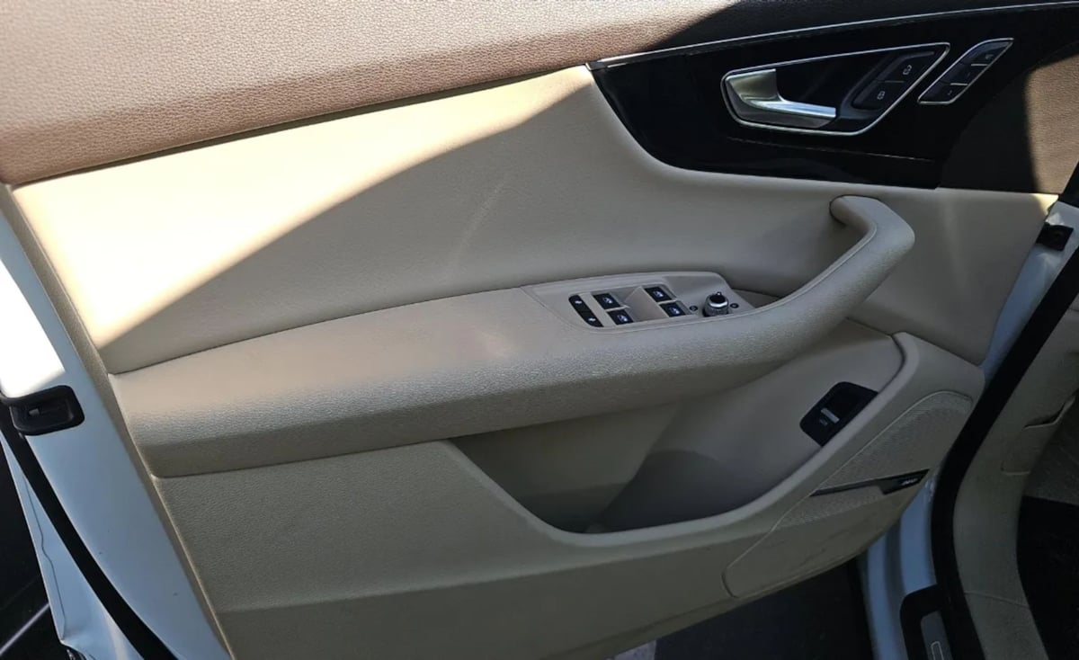 2018 Audi Q7 Prestige photo 9
