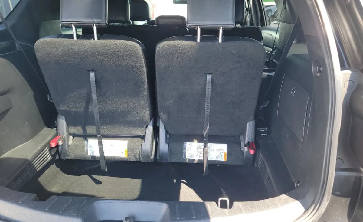 2016 Ford Explorer XLT photo 14