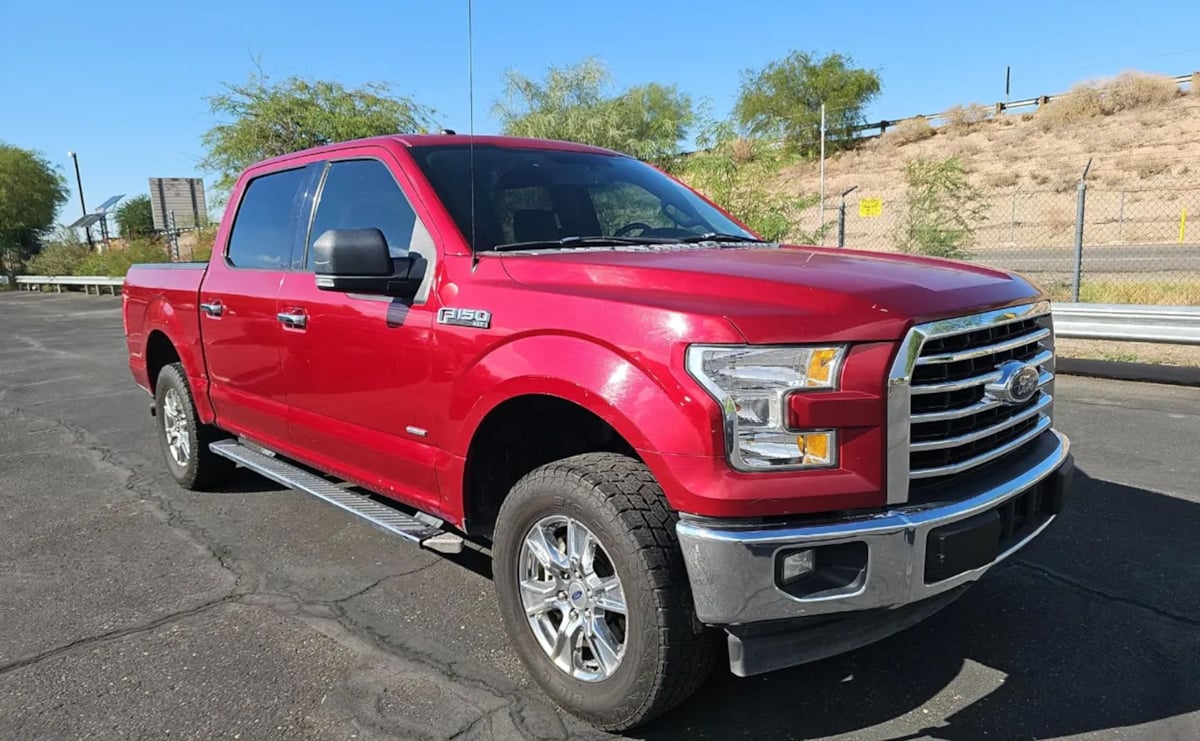 2017 Ford F-150 XLT photo 3