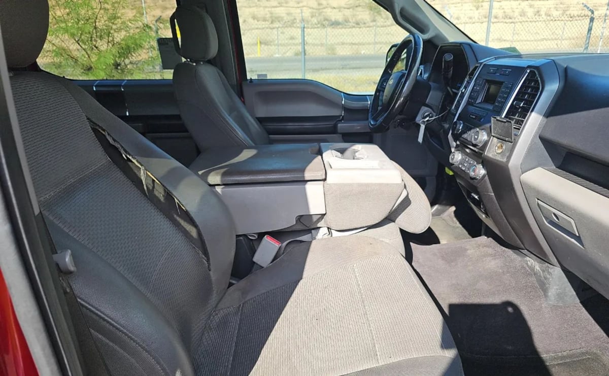 2017 Ford F-150 XLT photo 8