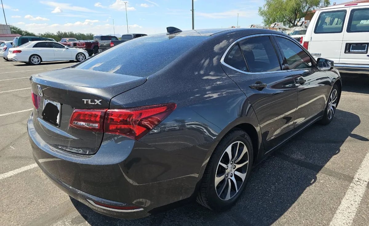 2016 Acura TLX Technology photo 3