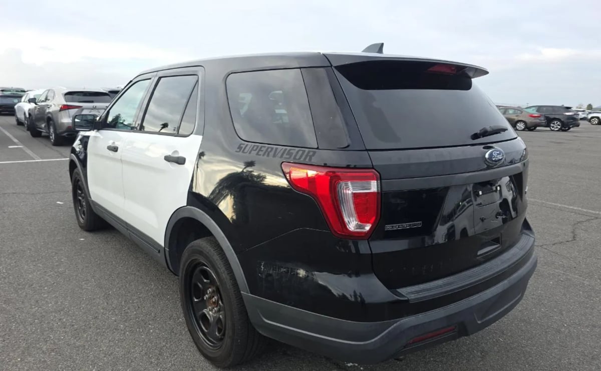 2018 Ford Explorer photo 4