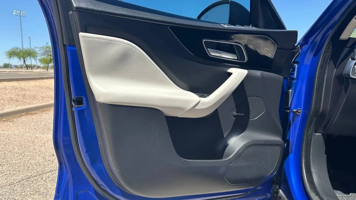 2020 Jaguar F-Pace Prestige - Photo 42