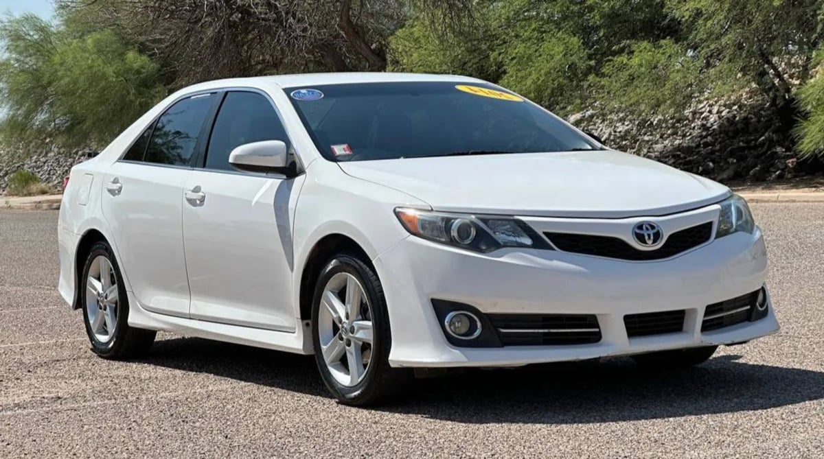 2014 Toyota Camry SE