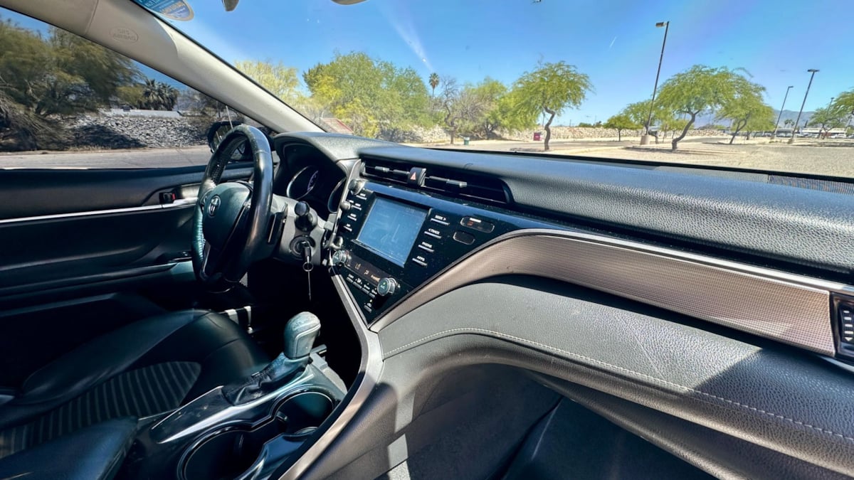2019 Toyota Camry SE - Photo 30