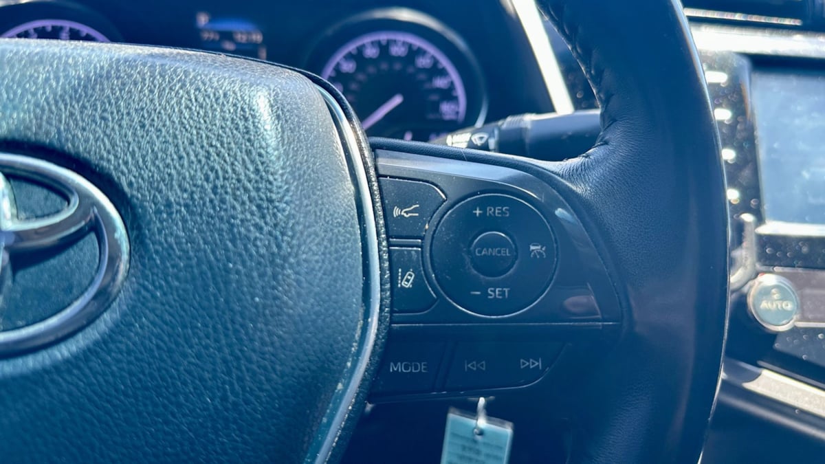 2019 Toyota Camry SE - Photo 38