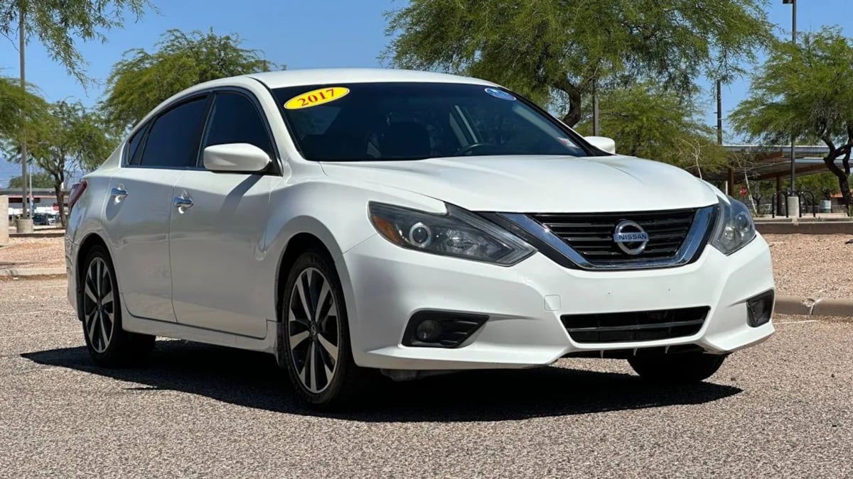 2017 Nissan Altima 2.5 SR