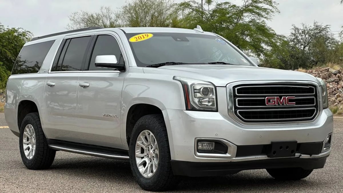 2019 GMC Yukon 4WD SLT's photo