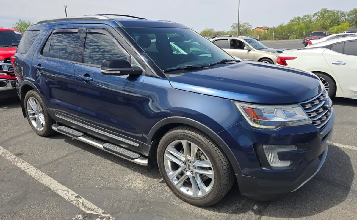 2017 Ford Explorer XLT FWD's photo