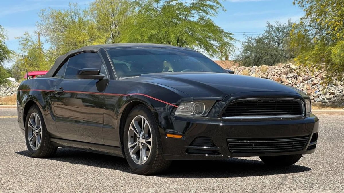 2014 Ford Mustang V6 Premium