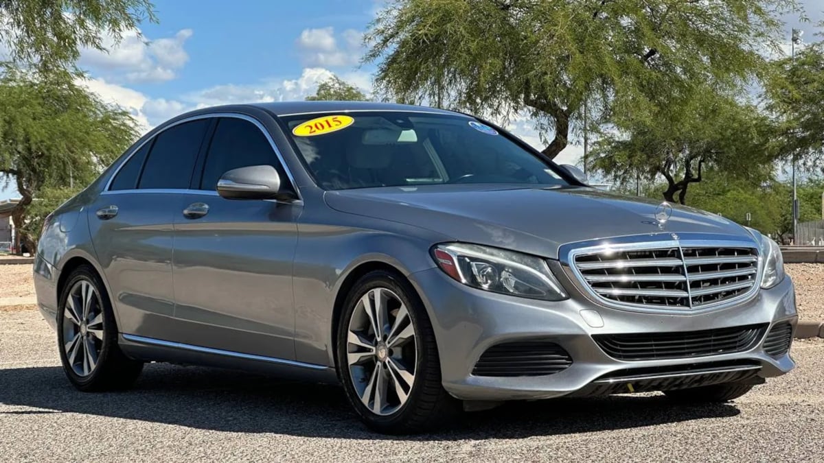 2015 Mercedes-Benz C 300 Sedan
