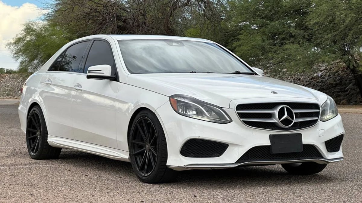 2014 Mercedes-Benz E-Class E350 Luxury's photo