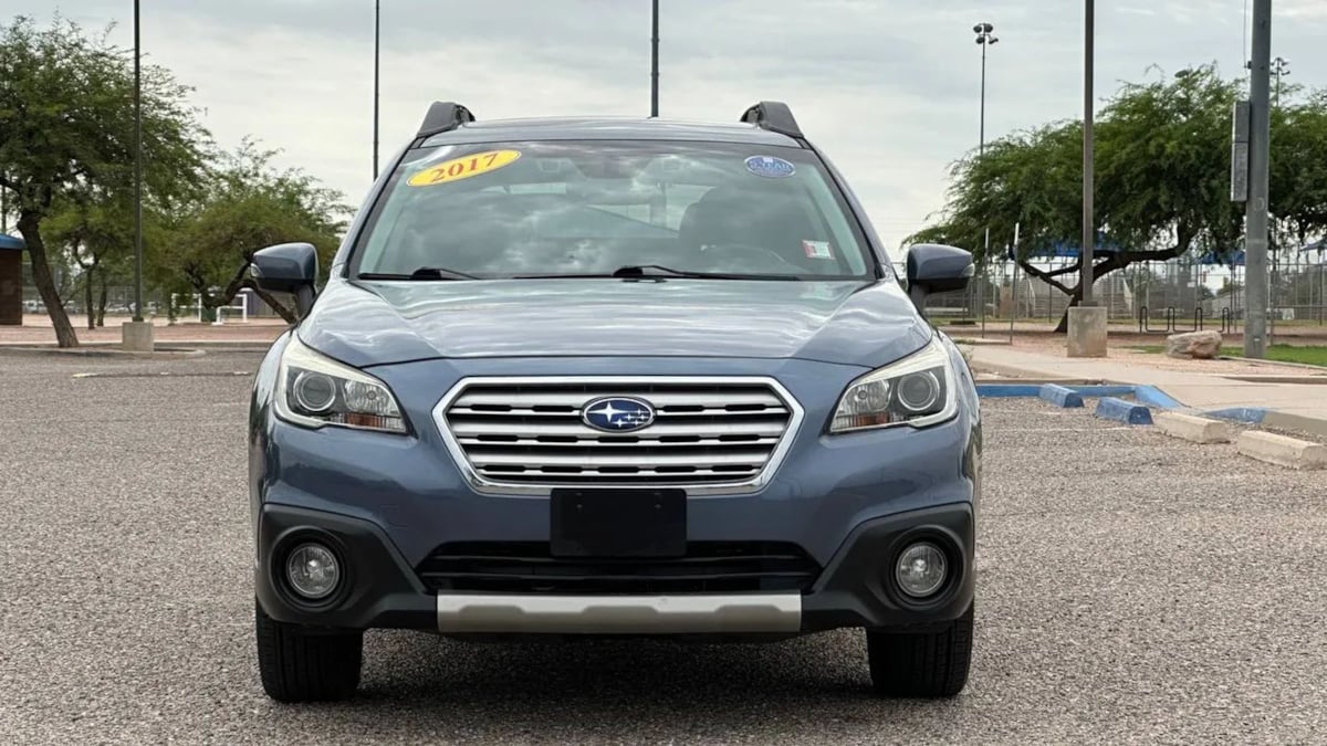 Photo 2 of this Subaru Outback