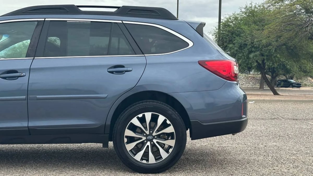 Photo 10 of this Subaru Outback