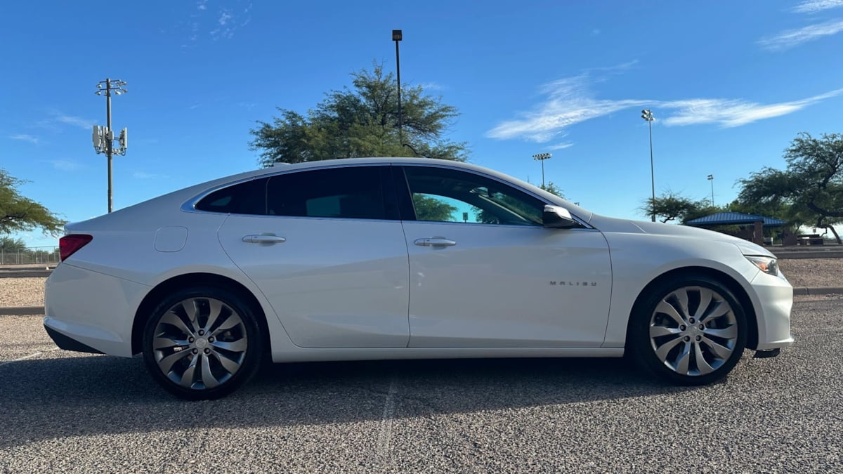 Photo 7 of this Chevrolet Malibu