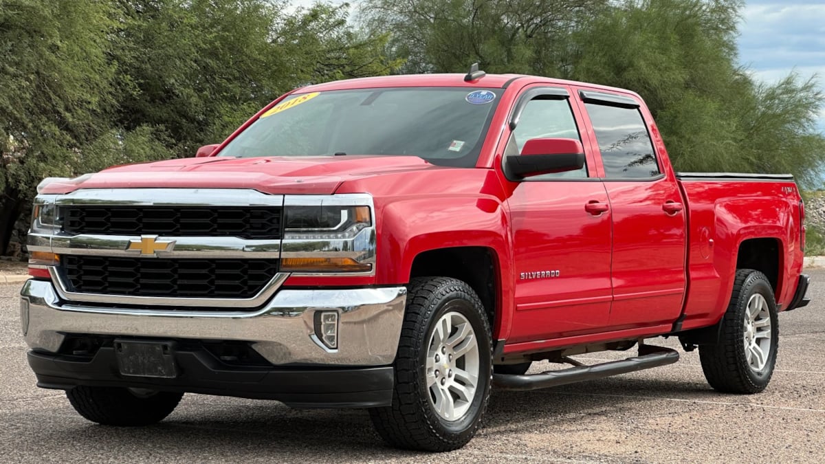 Photo 3 of this Chevrolet Silverado 1500