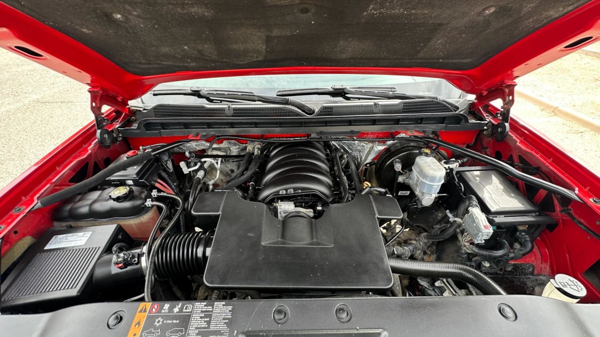 Photo 42 of this Chevrolet Silverado 1500