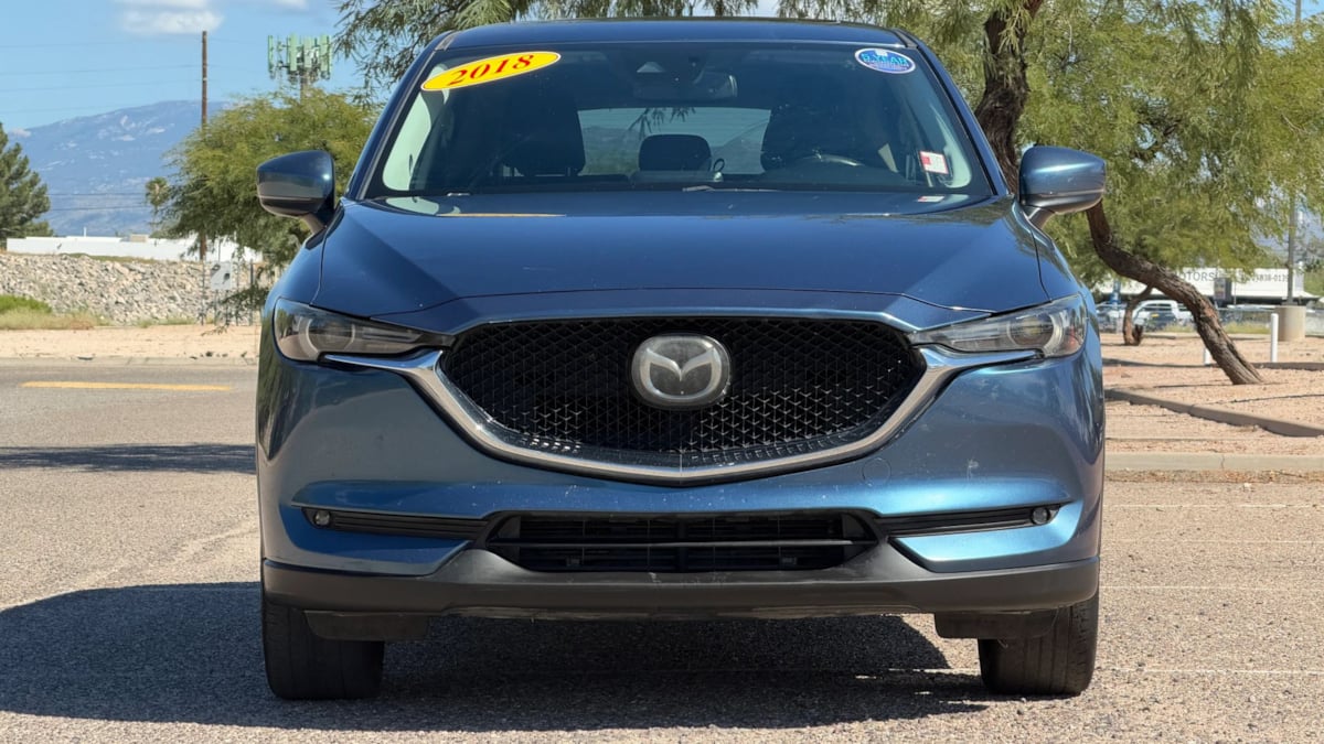 Photo 2 of this Mazda CX-5