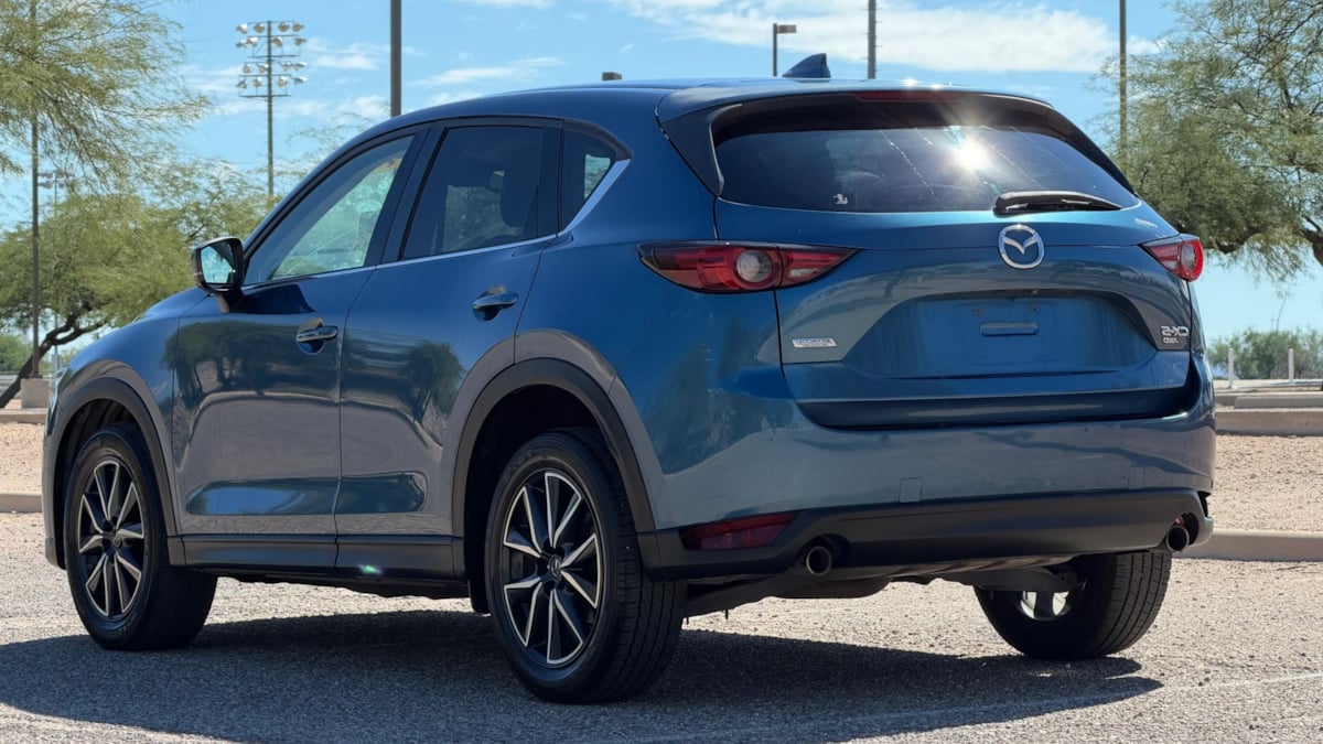 Photo 4 of this Mazda CX-5