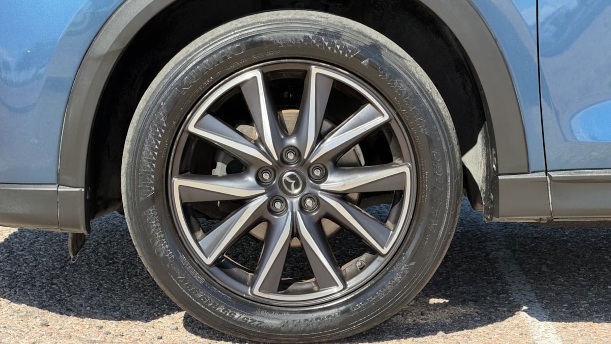 Photo 10 of this Mazda CX-5
