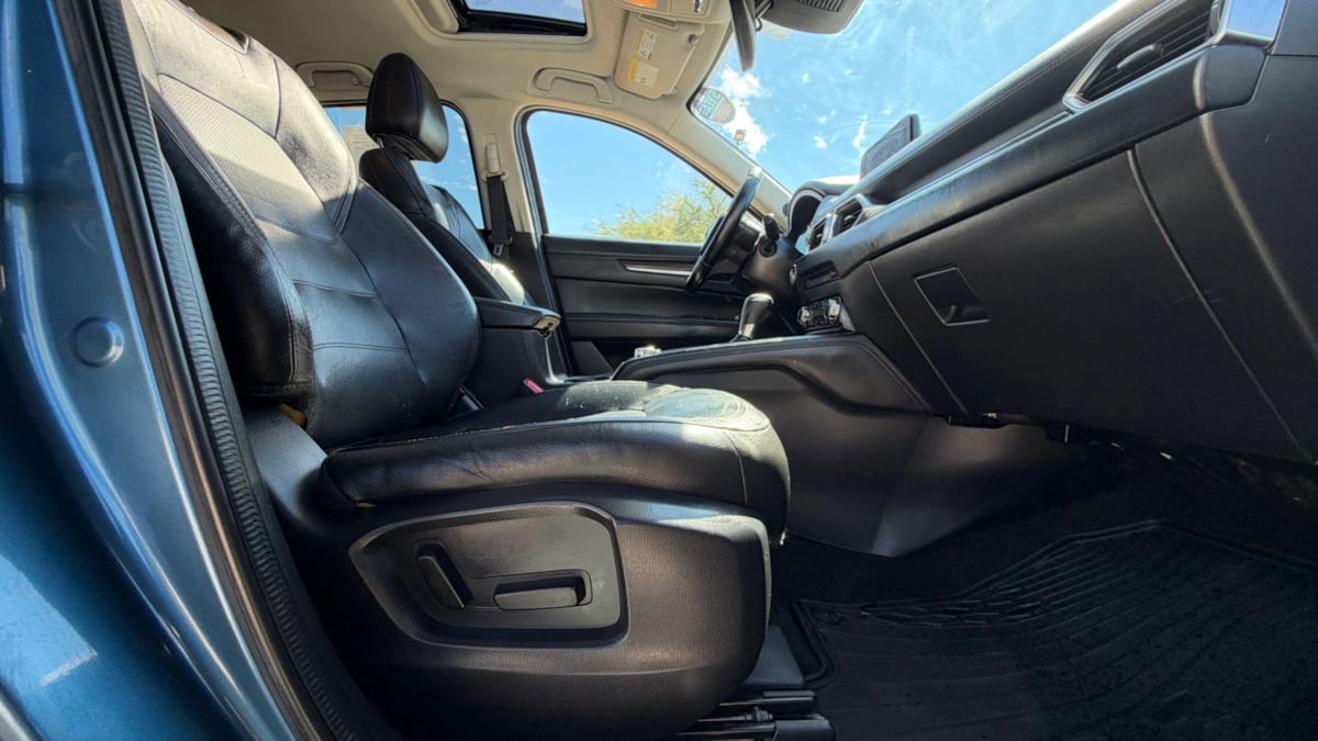 Photo 31 of this Mazda CX-5