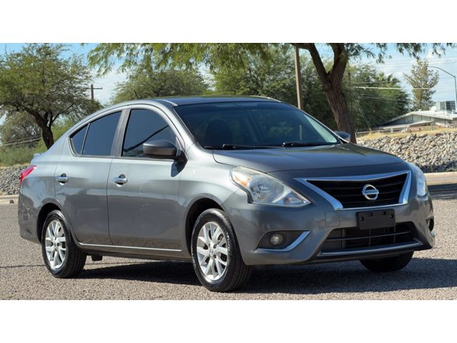 White (Fresh Powder) 2018 Nissan Versa Sedan Front-Wheel Drive Manual