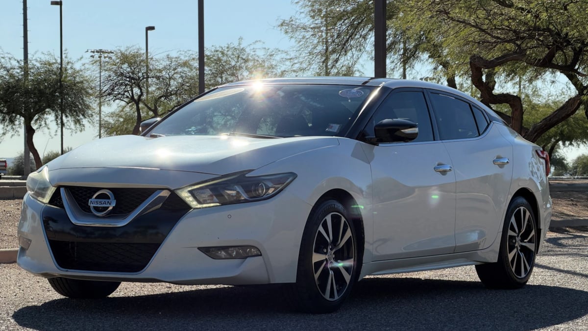 Photo 3 of this Nissan Maxima