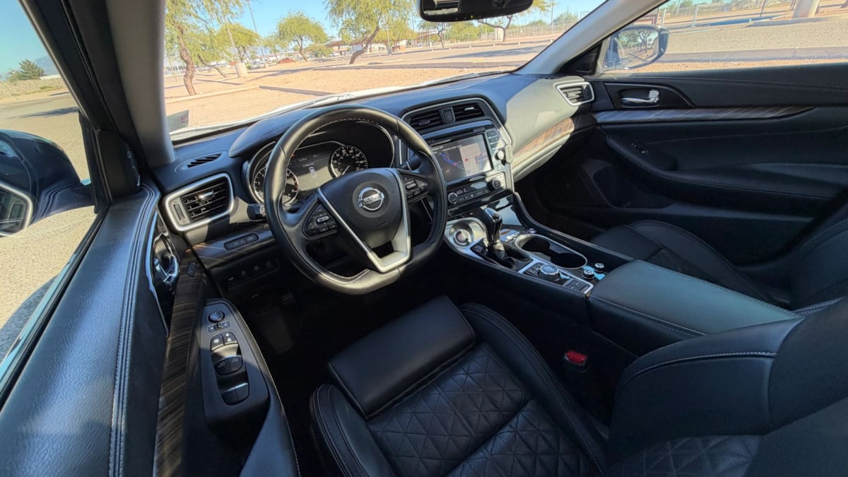 Photo 16 of this Nissan Maxima