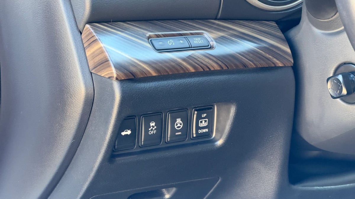 Photo 24 of this Nissan Maxima