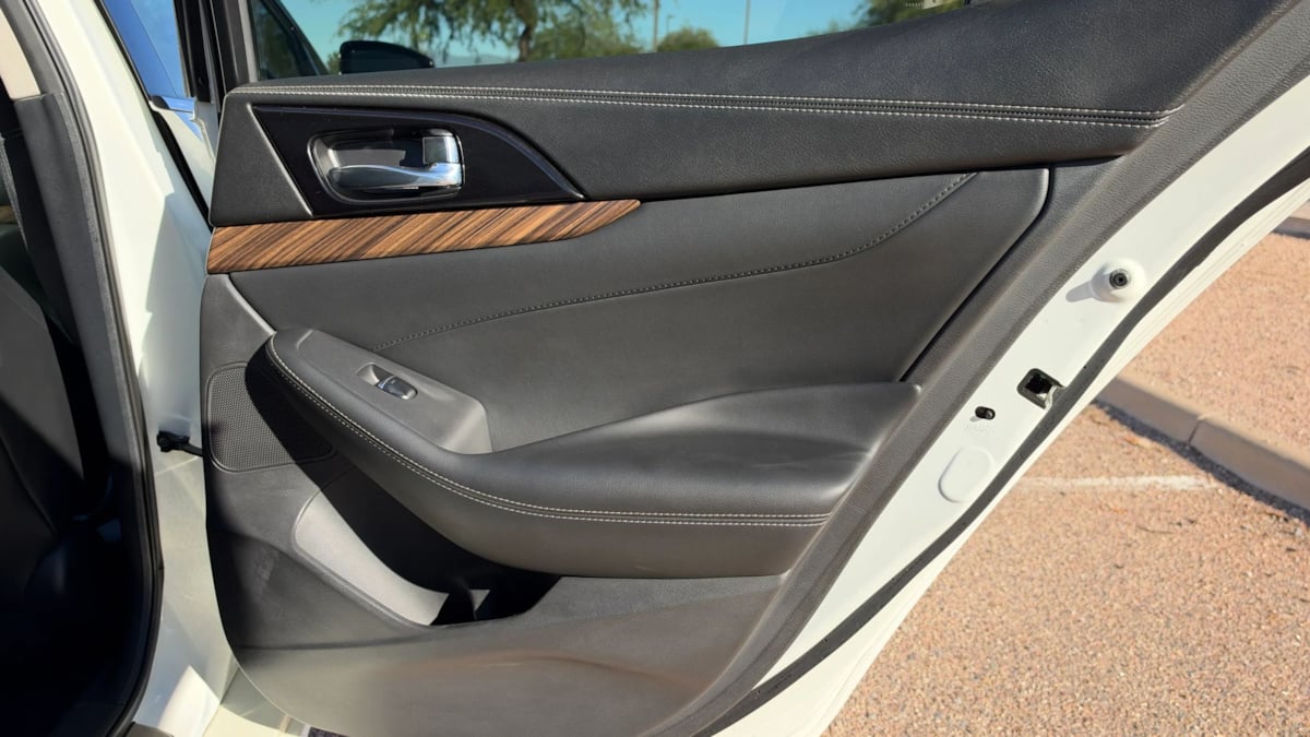 Photo 43 of this Nissan Maxima