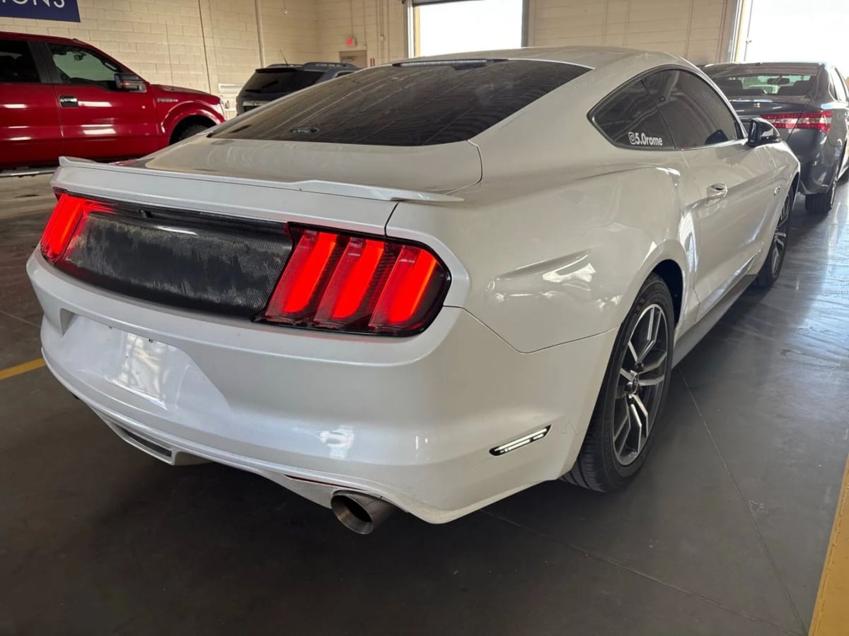 Photo 7 of this Ford Mustang