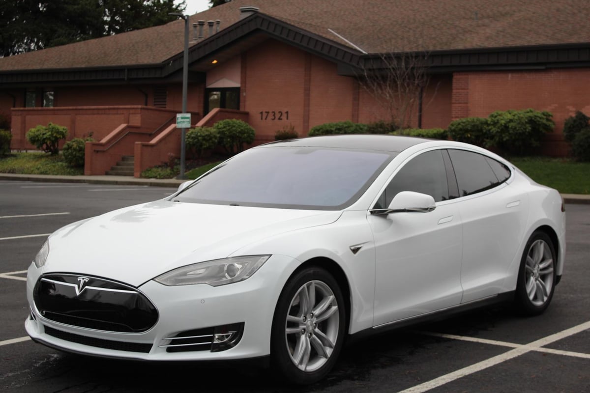 2014 Tesla Model S 60 kWh Battery