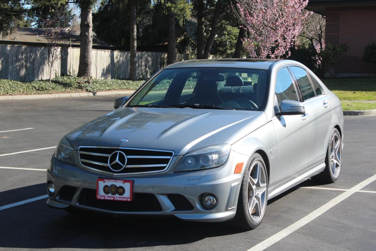 2011 Mercedes-Benz C 63 AMG