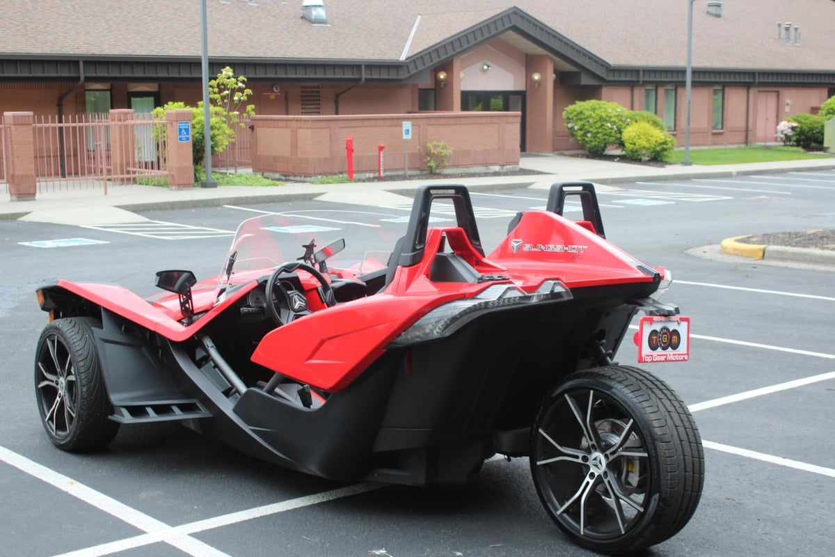2015 Slingshot Slingshot Open Cab photo 3