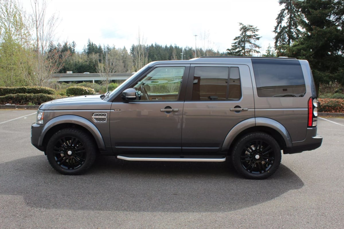 2015 Land Rover LR4 HSE LUX photo 4
